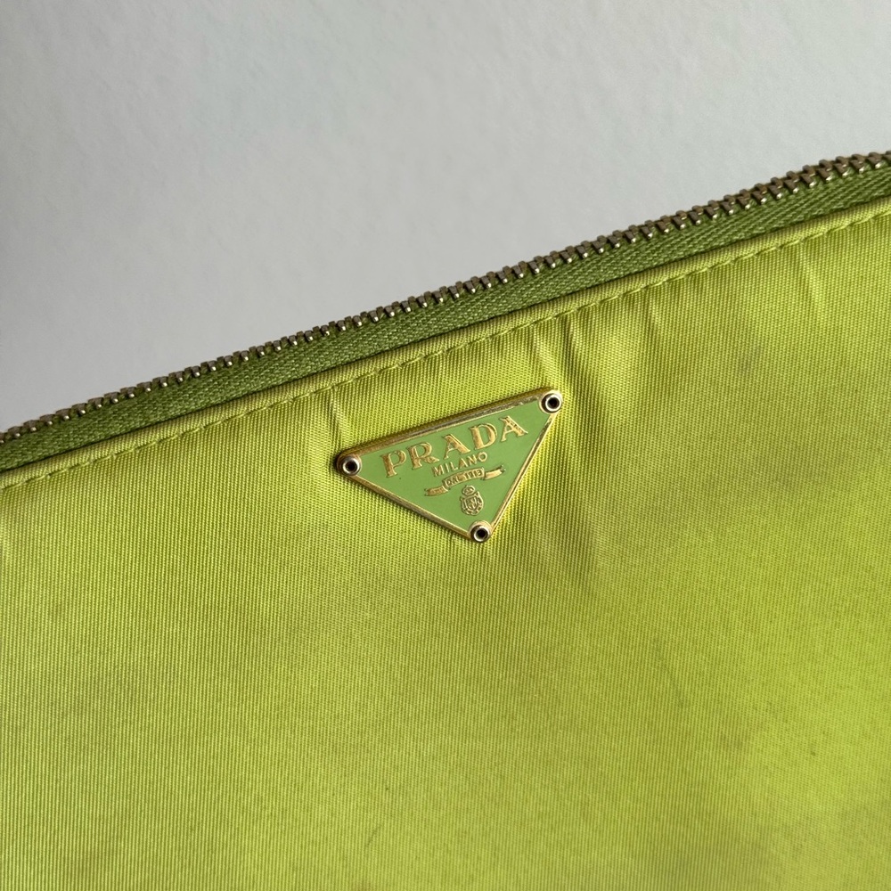 PRADA Tessuto Nylon Zip Around Wallet Green - Picture 5 of 14